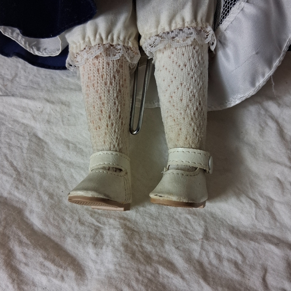 Porcelain Doll 15 Inch - Picture 4 of 6